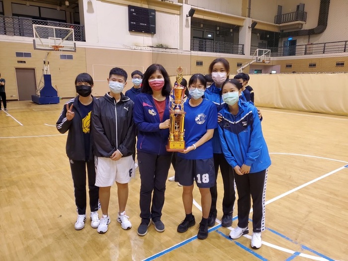 恭喜891女籃獲得季軍